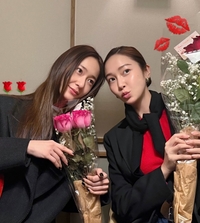 “미모도, 붕어빵”…‘정자매’ 크리스탈·제시카, 뉴욕서 근황 [★SNS]