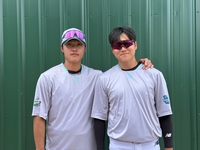 “익산서부터 함께 했죠” KT ‘왼손 영건 듀오’의 꿈이 이뤄진다!…전용주·권성준, 첫 실전 합격점 [SS시선집중]
