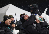 美 NBC도 전반기 10대 ‘명장면’ 선정, 클로이 김 ‘3연패’ 저지한 최가온 ‘역전’ 금메달 “제자가 스승 이긴 셈”[2026 밀라노]