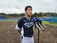 “작년부터 잘해줬다” 안현민, ‘강한 2번’ 사실상 확정…시작부터 ‘시원한 한 방’ 폭발 [SS오키나와in]