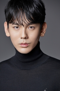 민선홍, 정이찬으로 활동명 변경…‘닥터신’으로 새출발