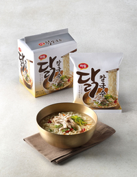 “육수부터 면까지 진짜 닭으로 꽉 채웠다”…하림, ‘닭칼국수’ 신제품 출시