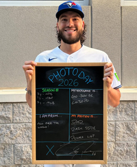 한국 별명 적었다! “내 이름은 고본세” 한화 팬 잊지 않은 토론토 폰세 [SS시선집중]
