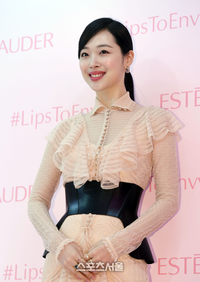 故 설리, 미공개 사진 최초 공개...밝은 미소 그대로