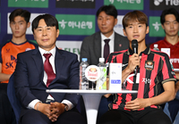 [포토] 목표 밝히는 FC서울 김진수