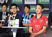 [포토] 출사표 밝히는 상무 주승진 감독