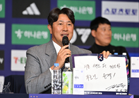 [포토] 서울 이랜드 김도균 감독 ‘무조건 승격’
