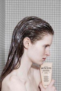 쫀득한 헤어팩으로 물미역 머릿결 어때?