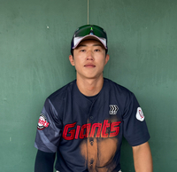 “내 이름, 롯데 팬에게 각인시킬 것” 김태형 감독이 ‘주전’ 찍은 이유 있었네→전민재가 보여준 ‘절박함’ [SS스타]