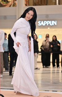 [포토] 이사배 ‘안녕하세요’