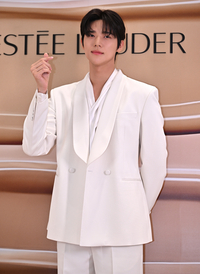 [포토] 문상민 ‘사랑스런 하트 포즈’