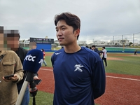 너도나도 박해민 찾네, KBO 중견수 ‘일타강사’…젊은 선수들, ‘수비’ 중요성 안다 [SS오키나와in]