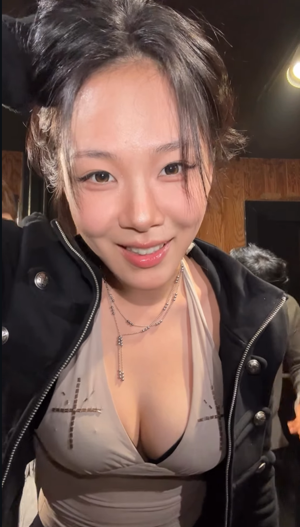 비비, ‘아찔’한 볼륨감으로 ‘치명적’ 춤선 공개