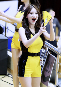 “배구 열기 고스란히”...치어리더 김현영, “KB손해보험 파이팅!”