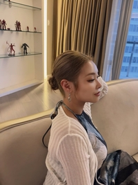 래퍼 치타, 몰라보게 달라진 분위기...‘회화 작가’로 변신까지!