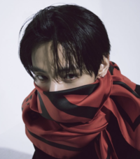 방탄소년단 뷔, 잘생긴 얼굴 잔뜩 풀었다