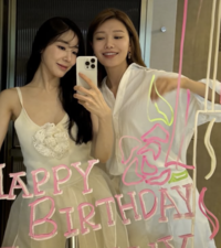 티파니, 2월의 마지막은 ♥변요한이 아니었다...수영과 함께 추억 만들기