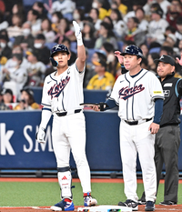 [포토]안타 세리머니 하는 이정후