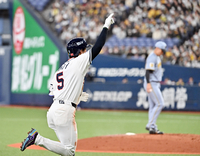 [포토]김도영, 한신과의 연습경기 동점 홈런