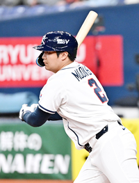 [포토]문보경의 적시타