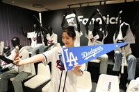 “국대 유니폼 입고 2026 WBC 응원하자!”…롯데백화점, 잠실에 ‘파나틱스’ 팝업 오픈