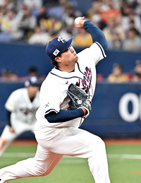 [포토]류현진, 한신과의 연습경기 등판