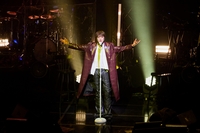 “은지원도 왔네?”…강승윤 솔로 서울 콘서트 성황