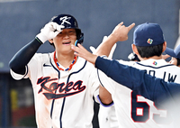 [포토]솔로 홈런 김도영, 승부는 원점ㅇ로!