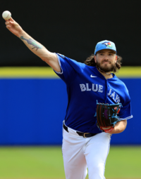 폰세, 2이닝 1실점 고전…구속은 합격, 정밀도는 과제