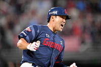 “일어나선 안 될 일” 팀 성적·개인 성적·선수단 관리…롯데 캡틴, 오늘도 ‘바쁘다’ [SS미야자키in]