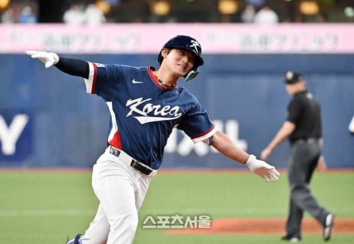 [포토]3점 홈런 김도영, ‘전세기 타고 마이애미 가자!’
