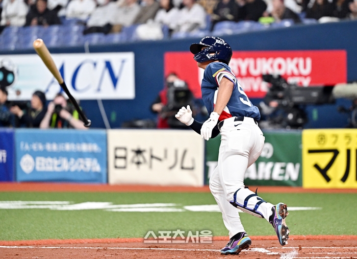 [포토]김도영, 넘어간다!