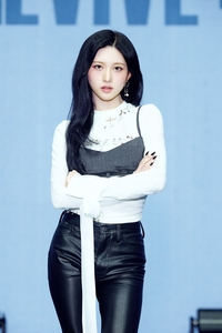 노래만 잘 하는 줄 알아?…아이브 가을, ‘데스게임’서 뇌 쓴다