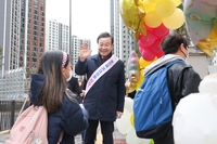 김성제 의왕시장, 의왕푸른초등학교 첫 등굣길 응원