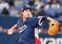 [포토]유영찬의 역투