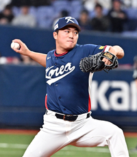 [포토]오릭스와의 연습경기에 등판한 고우석