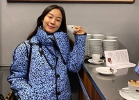 ‘이휘재 아내’ 문정원, 논란 이후 3년 7개월 만에 SNS 업로드[★SNS]