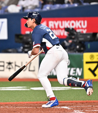 [포토]이정후의 2루타