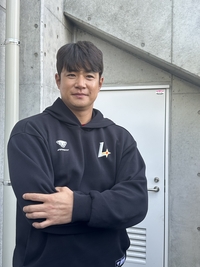 “매일 통화해요” 18년 인연 어디 가나…김재환, 두산전 앞서 ‘미묘한 감정’ [SS미야자키in]