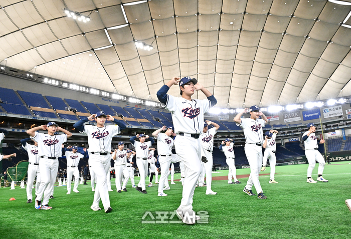 [포토]체코전 준비하는 야구대표팀