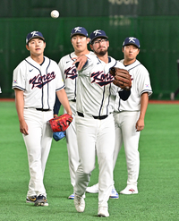 [포토]수비 훈련하는 데인 더닝