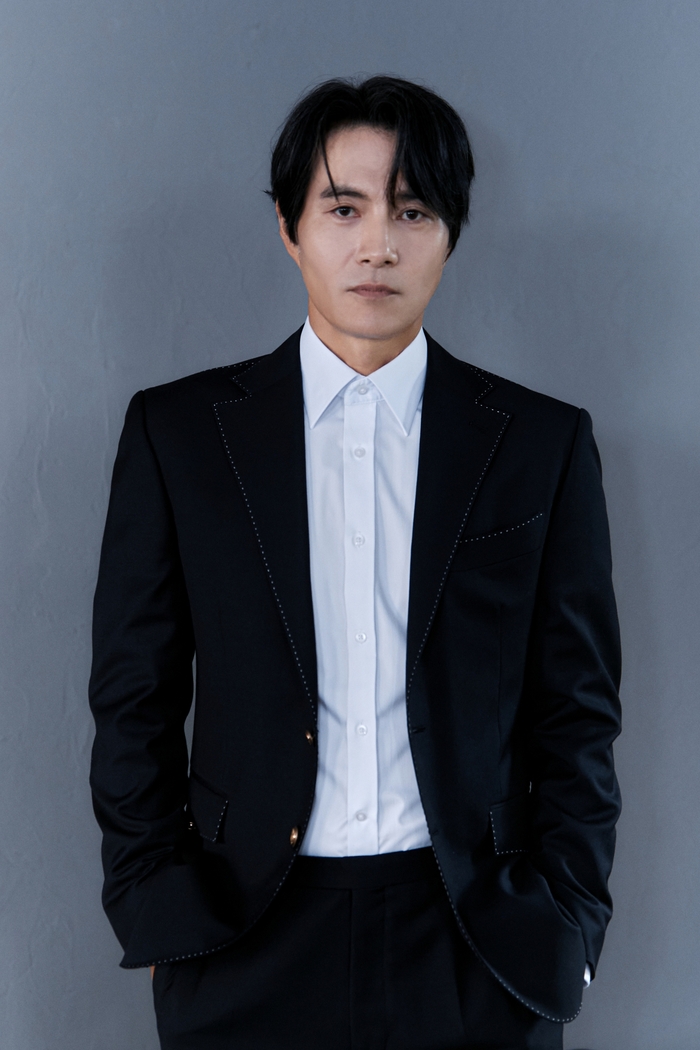 ‘더글로리’ 부패한 경찰 이해영, 새 출발 [공식]