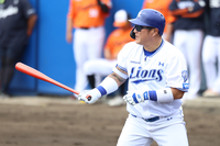 강풍에 긴장? 엄살이었네! 43세 최형우 첫 실전 굿 “초등학생도 잡는 타구인데”…후배들 칭찬에 ‘웃음꽃’ [SS오키나와in]