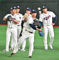 [포토]수비훈련 하는 고우석