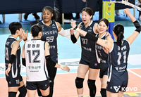 타나차 없어도 모마·강소휘 37득점 합작…선두 도로공사, ‘2연승’으로 2위 현대건설과 다시 5점 차[현장리뷰]