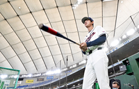 [포토]도쿄돔 첫 훈련 나서는 구자욱