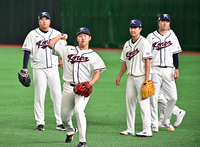 [포토]수비 훈련하는 소형준