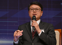 [포토] 답변하는 조현기 국방외교협회 자문위원