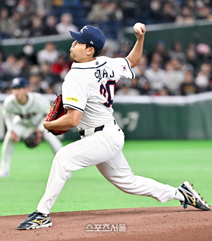 [포토]소형준, 체코전 선발 등판