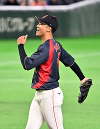 [포토]콜드게임 승리 마무리하는 일본의 소타니